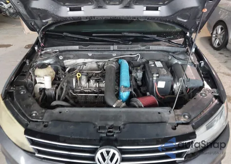 2016 Volkswagen Jetta 1.4T Se z USA, uszkodzony, nr VIN 3VWD67AJ8GM316640